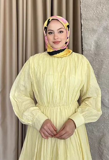 TWİLL İPEK EŞAR PAPATYA DESEN SARI 